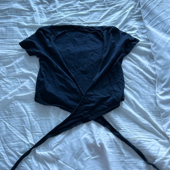 Brandy Melville Wrap Top Bundle - Picture 5 of 11